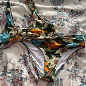 Cupshe hi-rise bathing suit set